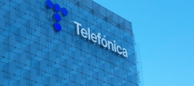 Telefonica_acelera_su_salida_de_hispanoamerica.jpg