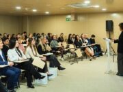 Experts debaten a Madrid sobre innovació i intel·ligència artificial en moda i turisme