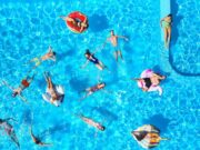 La tecnologia reforça la seguretat en piscines públiques i privades