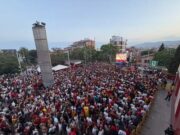 Santa Coloma viurà la final del Mundial de futbol amb una gran festa a la Plaça de la Vila
